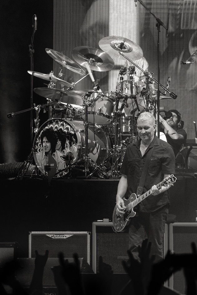 Foo Fighters – King Dave hielt Hof in der Hauptstadt. – Ex-Nirvana-Tourgitarrist Pat Smear.