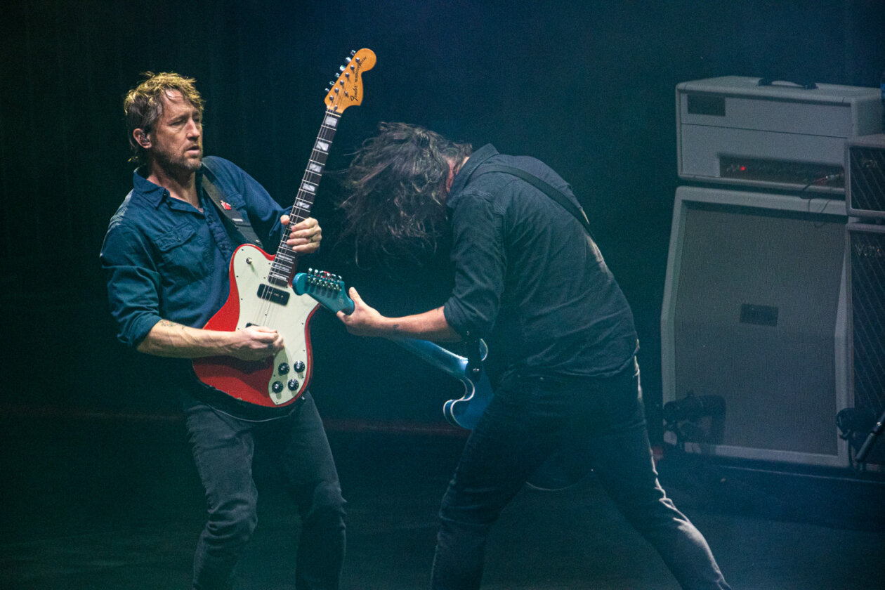 Foo Fighters – Foo Fighters.