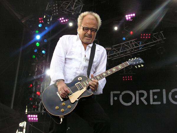 Auch Foreigner rocken im gesetzten Alter noch wie die Jungen. – 