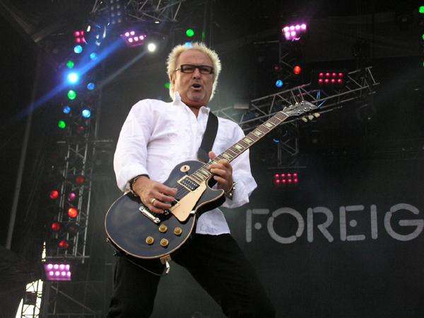 Auch Foreigner rocken im gesetzten Alter noch wie die Jungen. – 