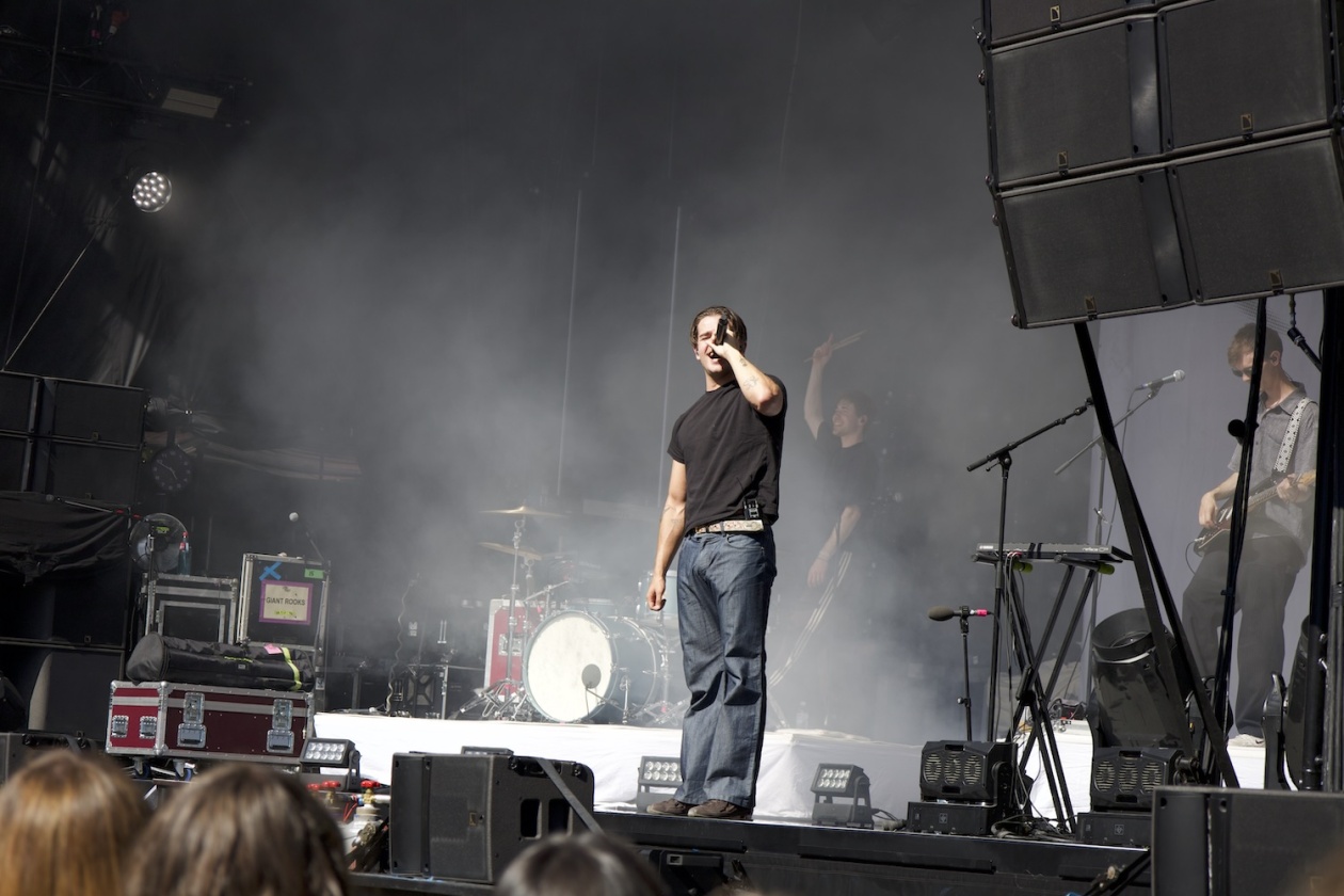 Das zweitägige Festival am Bodensee mit Sean Paul, Blond, Ikkimel, Zartmann, ZsaZsa, Ski Aggu u.a. – Aaron.