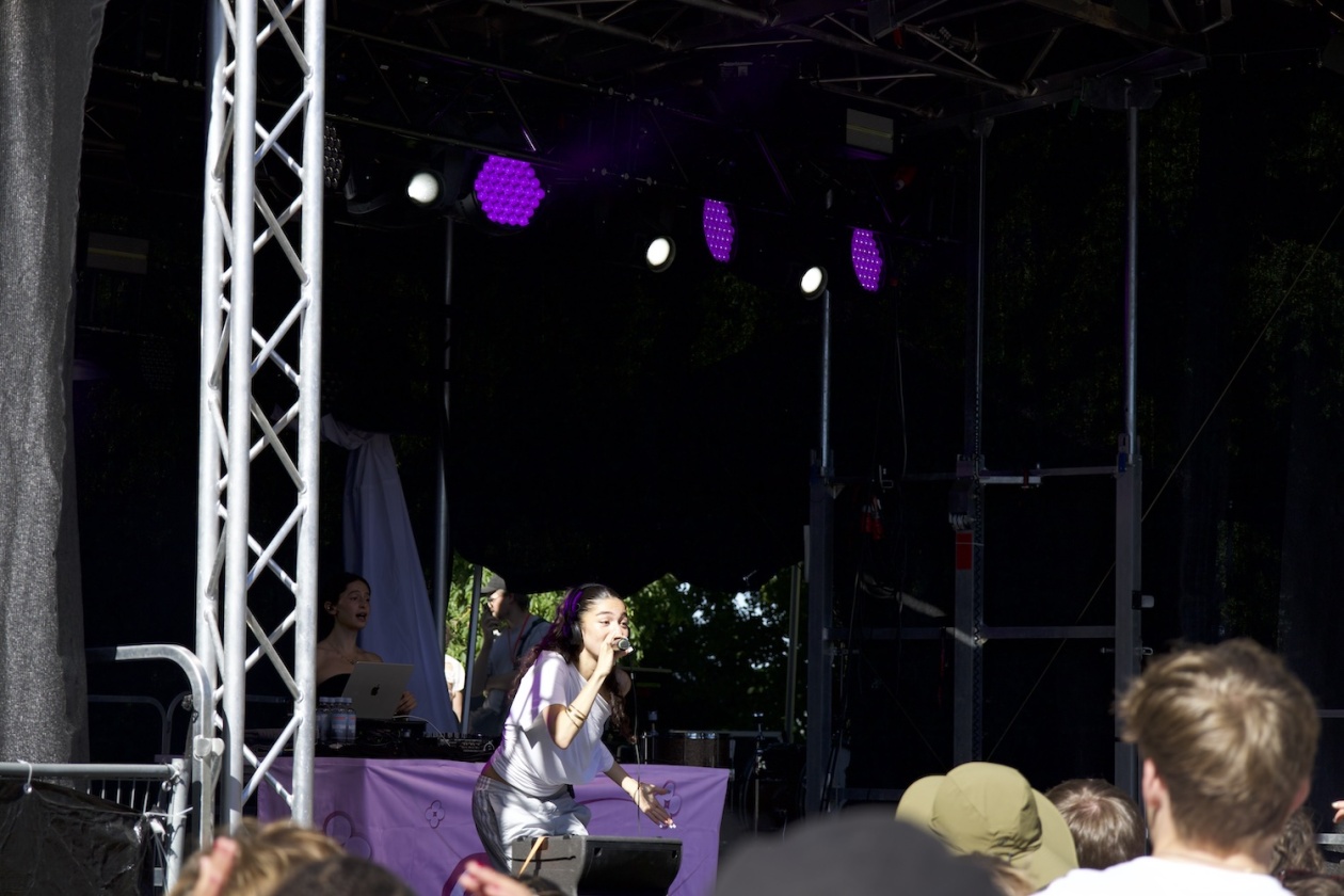 Das zweitägige Festival am Bodensee mit Sean Paul, Blond, Ikkimel, Zartmann, ZsaZsa, Ski Aggu u.a. – Ceren.