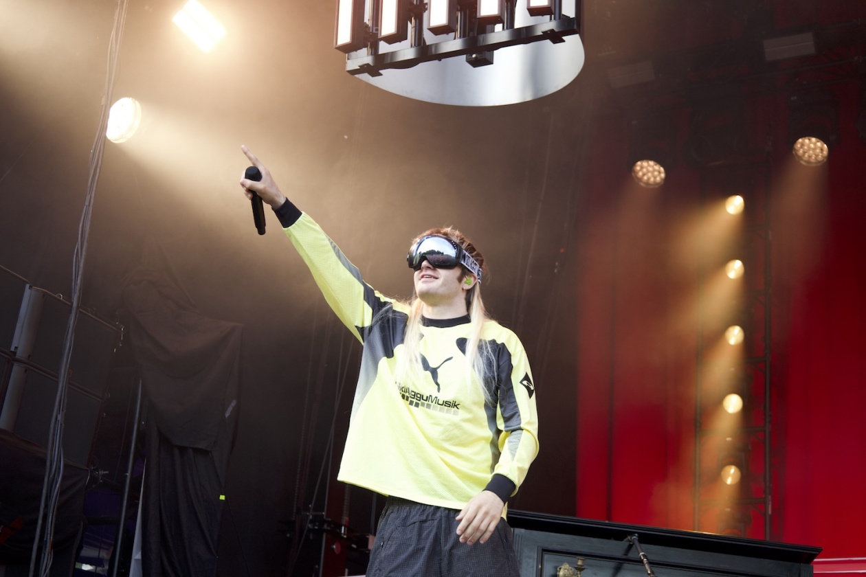 Das zweitägige Festival am Bodensee mit Sean Paul, Blond, Ikkimel, Zartmann, ZsaZsa, Ski Aggu u.a. – Featuregott Aggu.