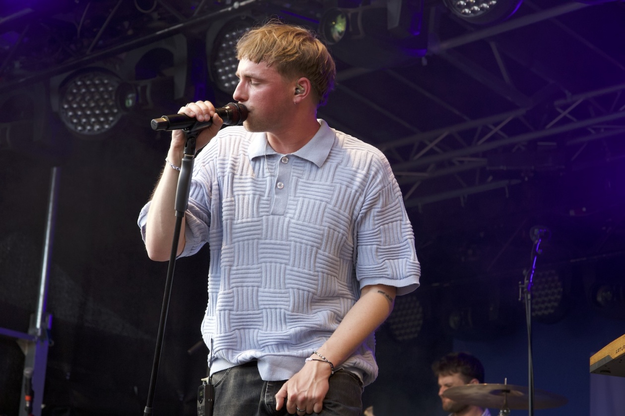 Das zweitägige Festival am Bodensee mit Sean Paul, Blond, Ikkimel, Zartmann, ZsaZsa, Ski Aggu u.a. – Friso.