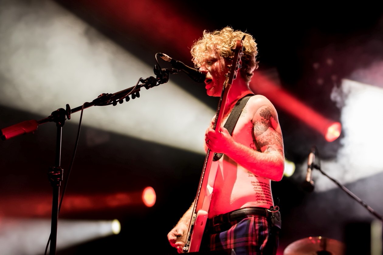 Vier Tage lang Party vor malerischer Bergkulisse mit Billy Talent, Beginner, Casper, The Offspring, Scooter, Biffy Clyro etc. – Biffy Clyro.