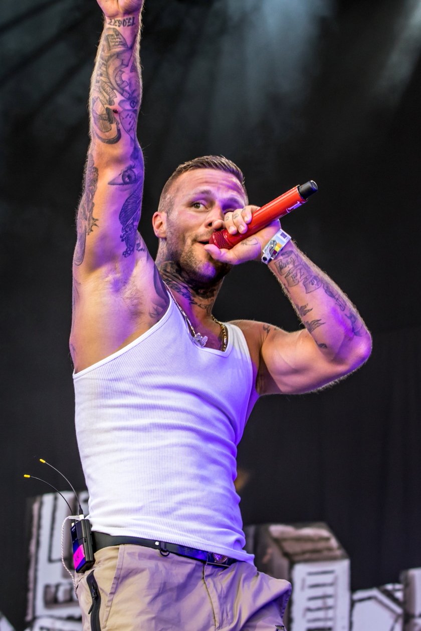 Vier Tage lang Party vor malerischer Bergkulisse mit Billy Talent, Beginner, Casper, The Offspring, Scooter, Biffy Clyro etc. – Kontra K.