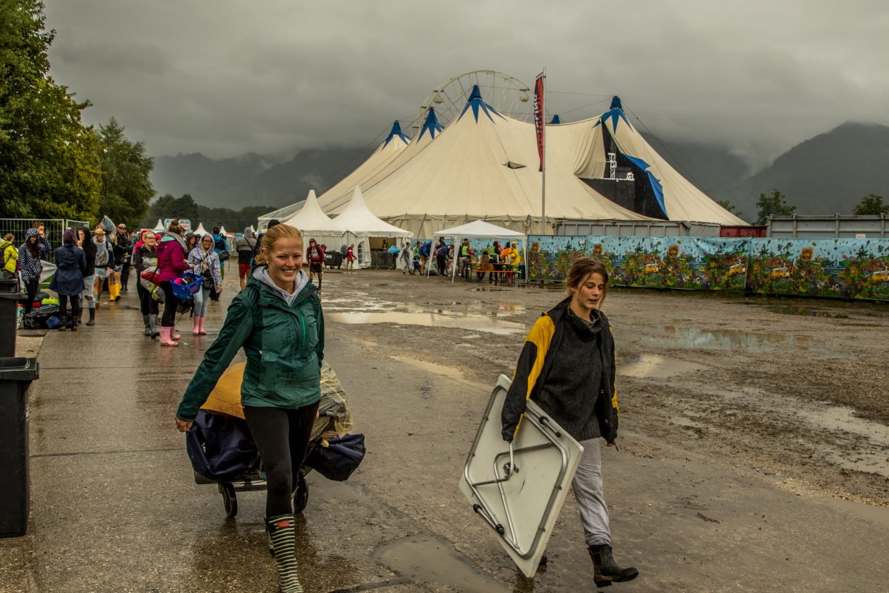 Vier Tage lang Party vor malerischer Bergkulisse mit Billy Talent, Beginner, Casper, The Offspring, Scooter, Biffy Clyro etc. – Nächstes Jahr ...