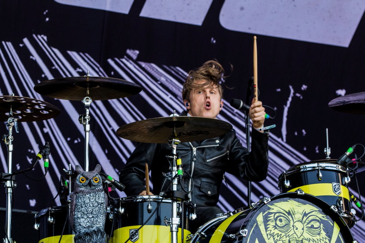 Vier Tage lang Party vor malerischer Bergkulisse mit Billy Talent, Beginner, Casper, The Offspring, Scooter, Biffy Clyro etc. – Royal Republic.
