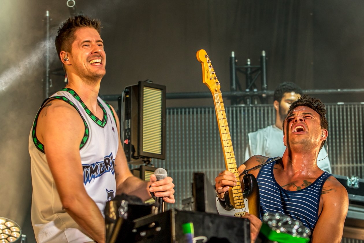Vier Tage lang Party vor malerischer Bergkulisse mit Billy Talent, Beginner, Casper, The Offspring, Scooter, Biffy Clyro etc. – SDP.