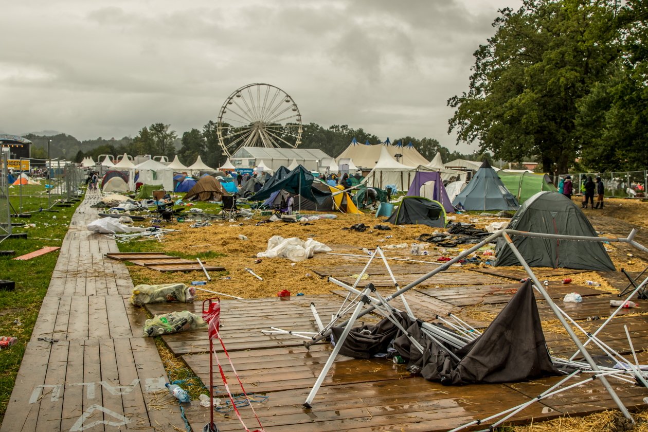 Vier Tage lang Party vor malerischer Bergkulisse mit Billy Talent, Beginner, Casper, The Offspring, Scooter, Biffy Clyro etc. – Der Tag danach.