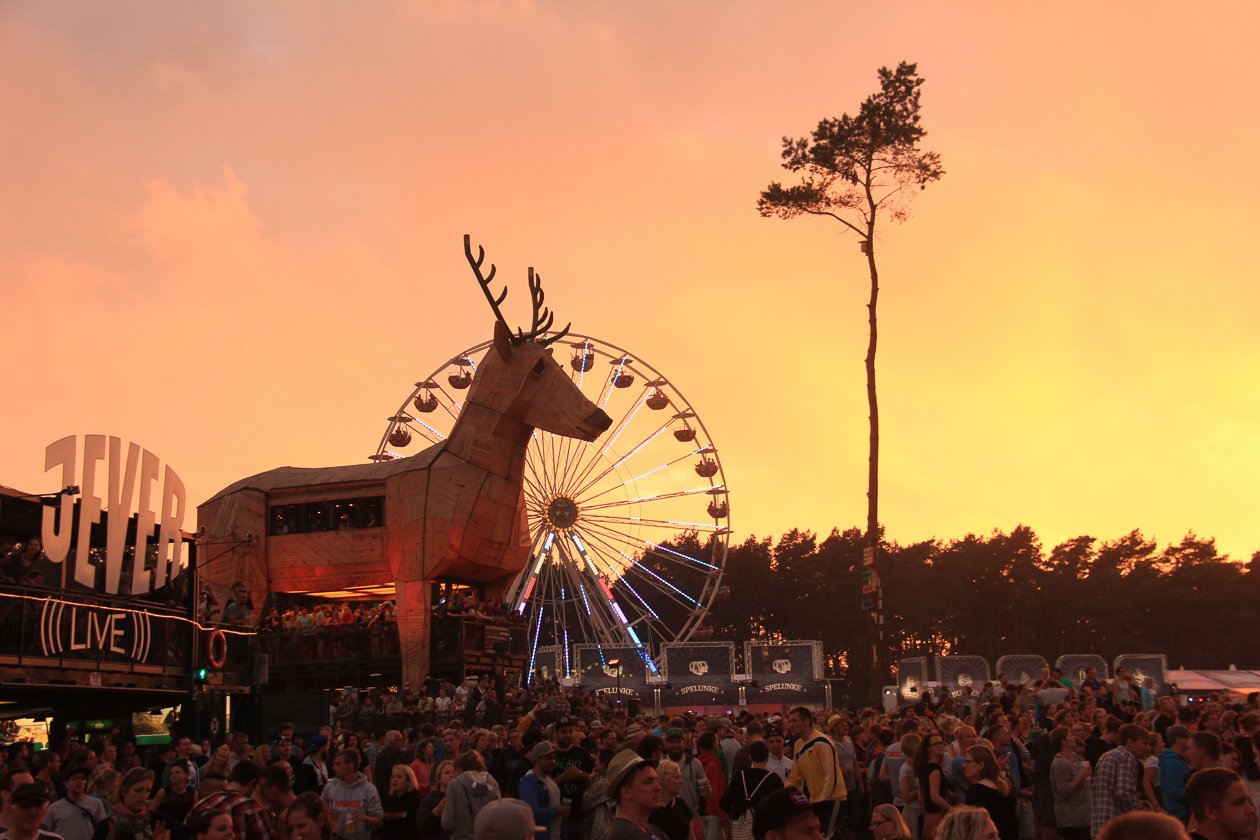 Alle Fotos zum Festival an der Nordsee. – Deichbrand 2016.