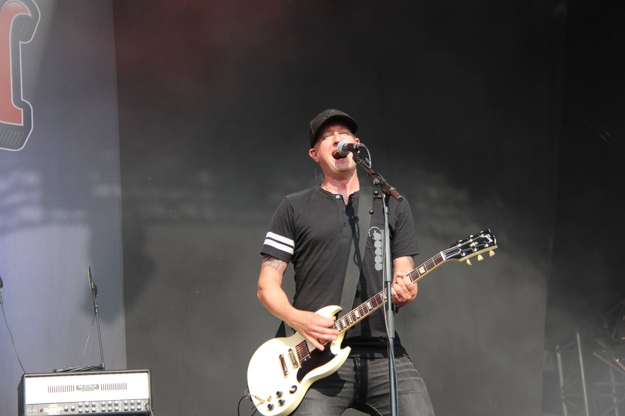 Alle Fotos zum Festival an der Nordsee. – Millencolin.