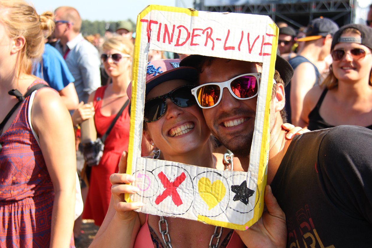 Alle Fotos zum Festival an der Nordsee. – Tinder Deichbrand 2016.