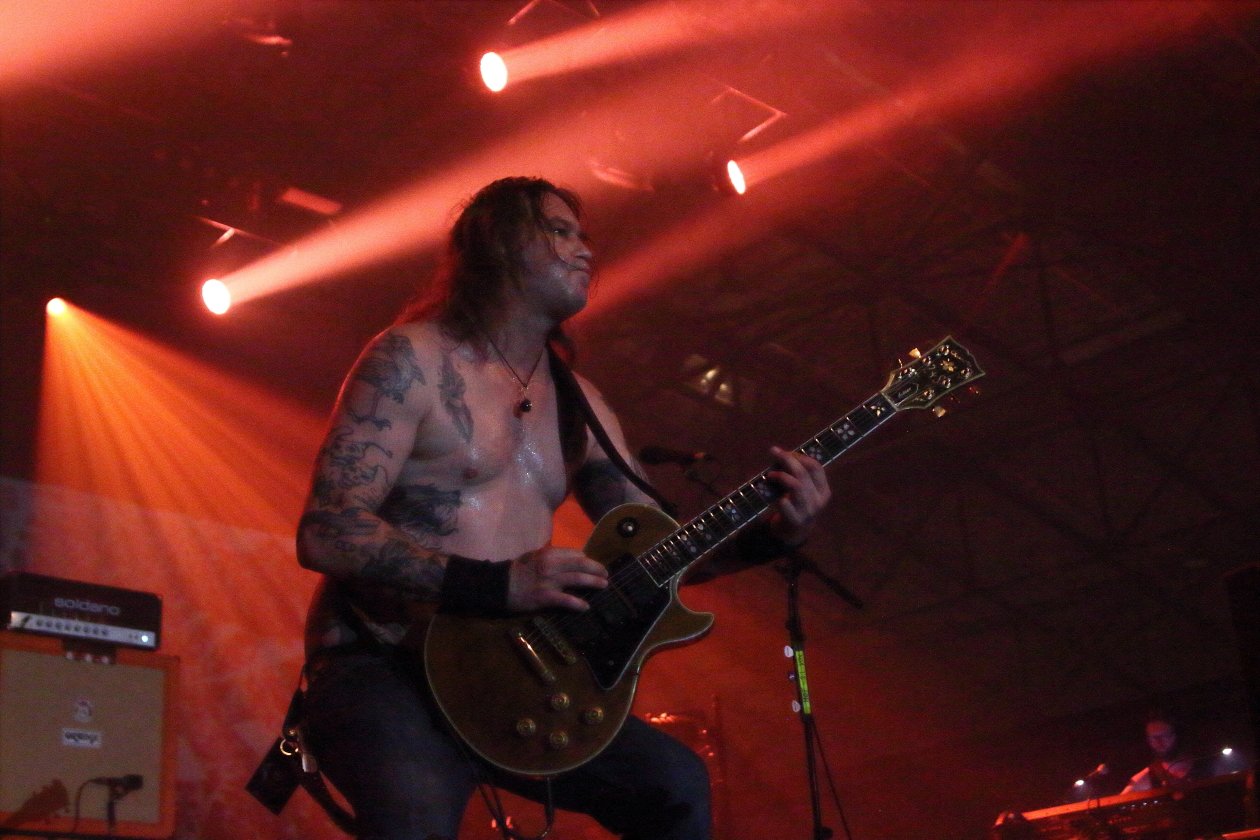 Monter Magnet, Graveyard, Nebula, Elder, Weedeater, Pretty Lightning u.v.a. - Smoke'n'Stoner an der Spree. – High On Fire.