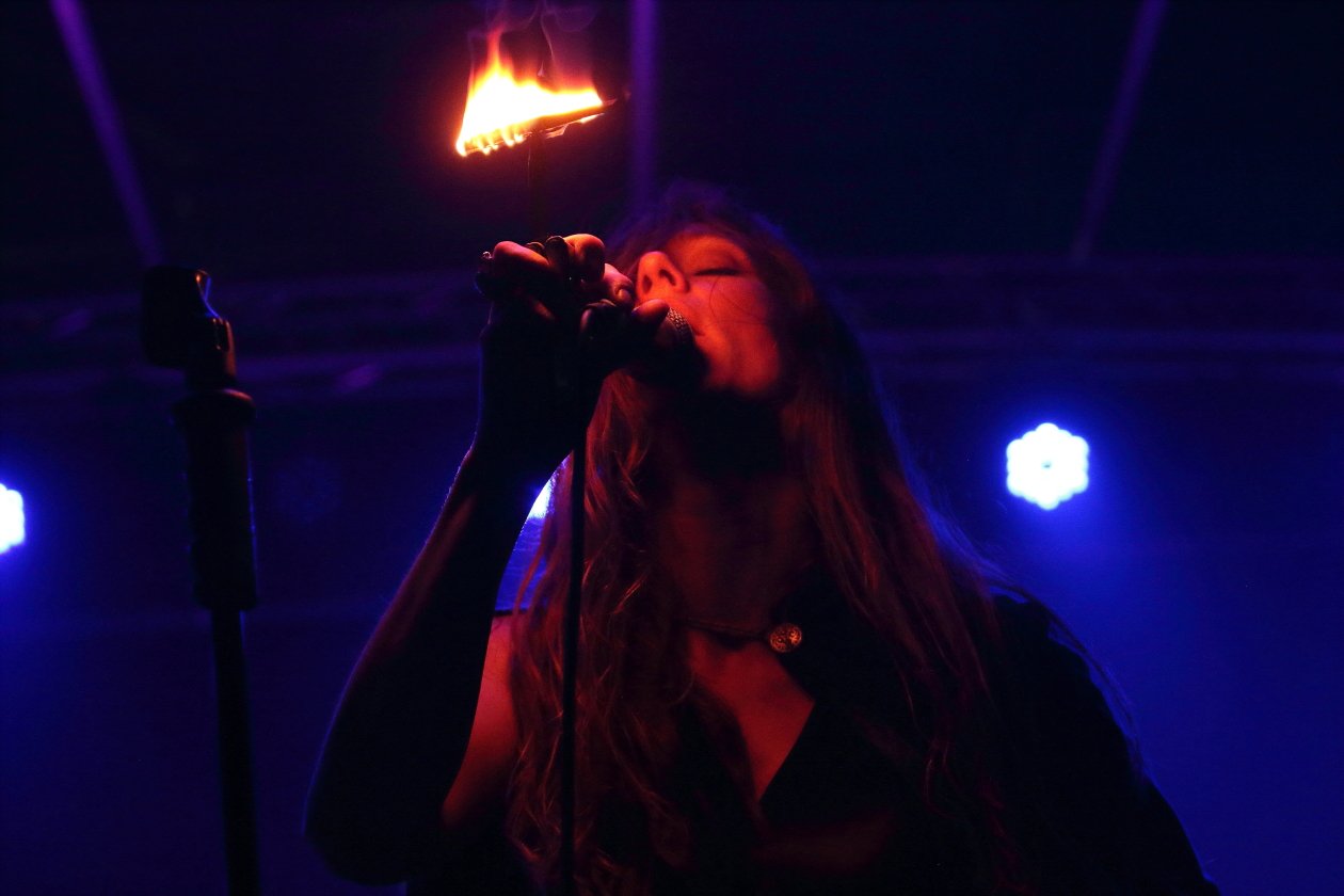 Monter Magnet, Graveyard, Nebula, Elder, Weedeater, Pretty Lightning u.v.a. - Smoke'n'Stoner an der Spree. – Jex Thoth.