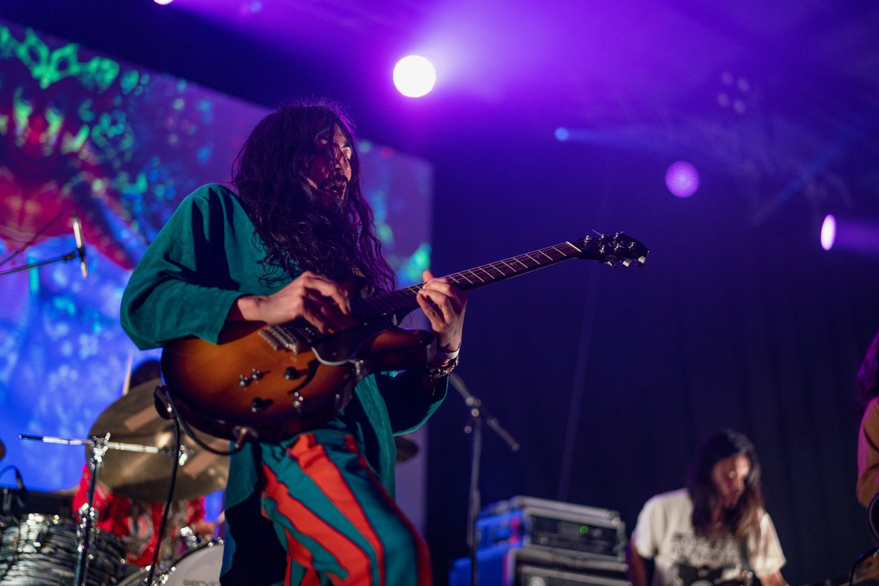Fu Manchu, Nick Olivieri, Witch, All Them Witches, The Skull, Long Distance Calling u.v.a. - feeling the desert! – Kikagaku Moyo.