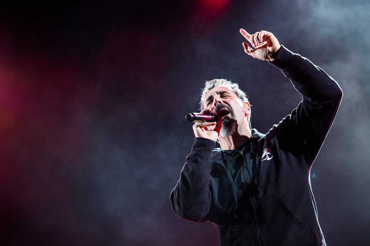 Das ganze Jahr über in den Clubs und auf Festivals unterwegs: Ausgewählte Bilder der laut.de-Fotografen. – Serji Tankian (System Of A Down).