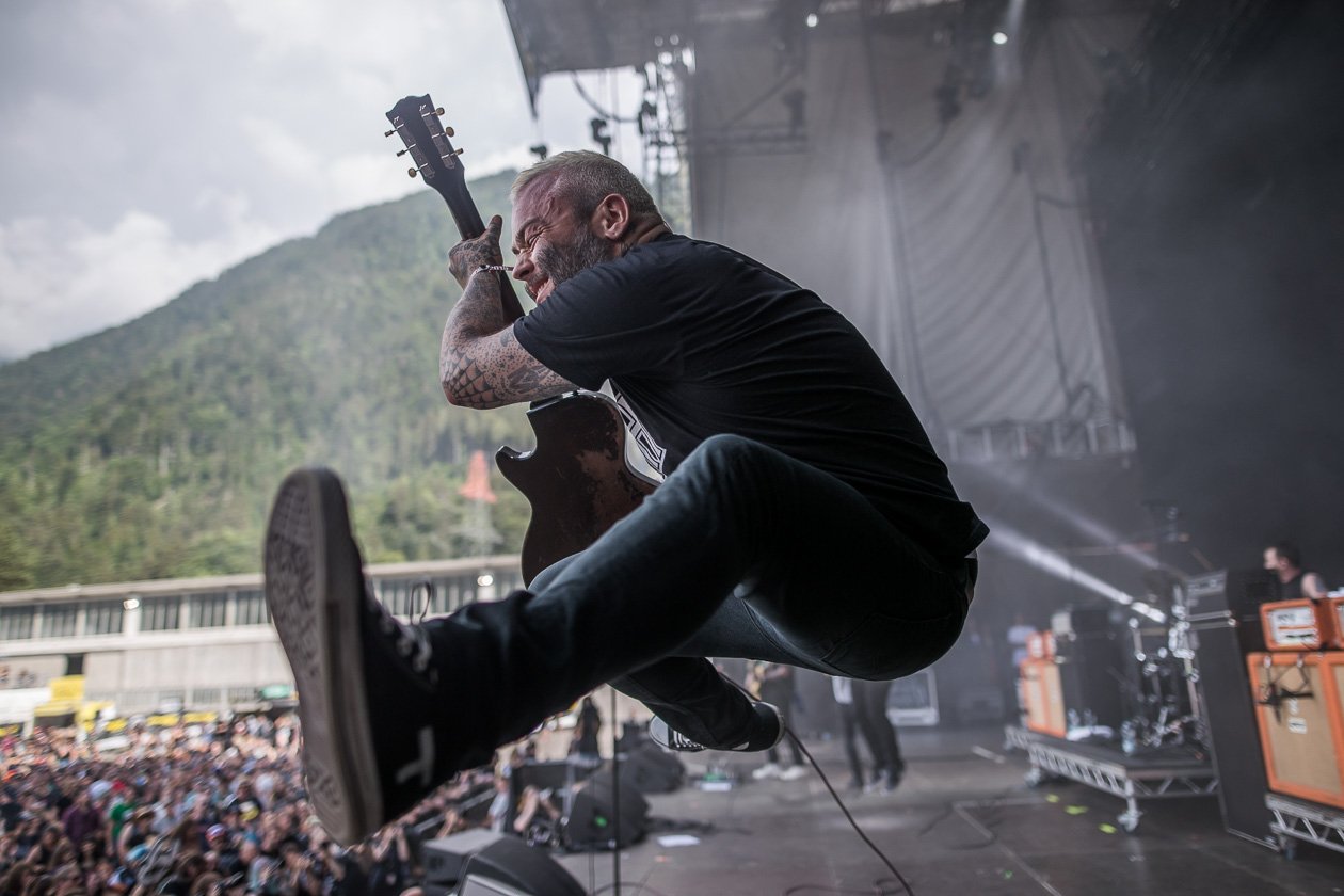laut.de vor (und manchmal auch auf) den Bühnen. – Alexisonfire.