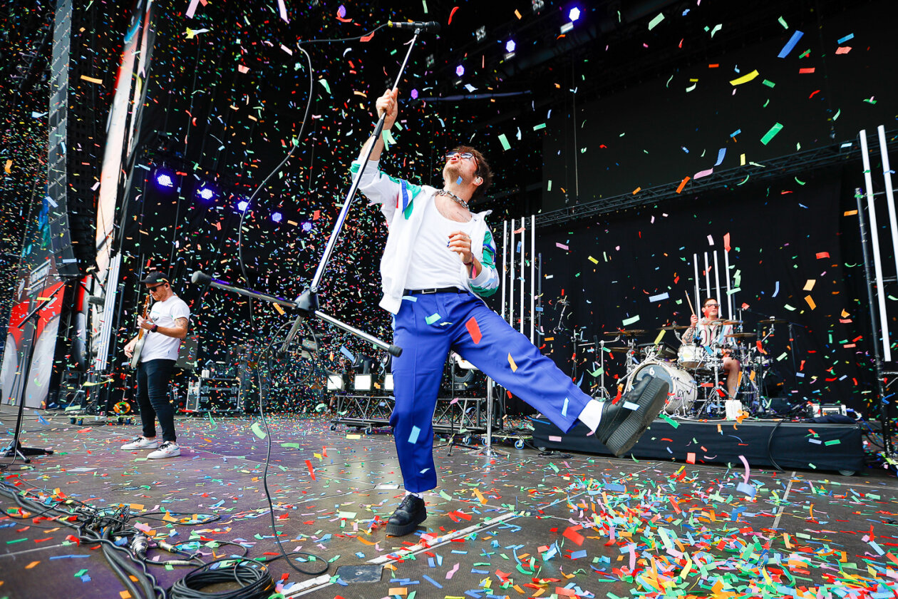 Metallica, Sabaton, Five Finger Death Punch u.a. bei der Premiere der deutschen Dependance des britischen Festivalklassikers. – Enter Shikari.