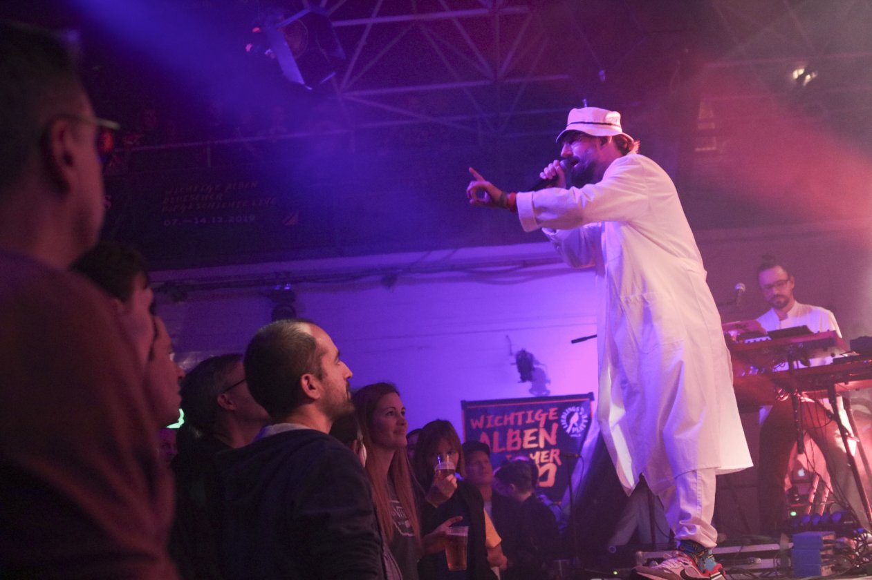 Die vierte Auflage des speziellen Festivals mit Element Of Crime, Fünf Sterne Deluxe u.a. – Onkel Bo hat Rap für euch.