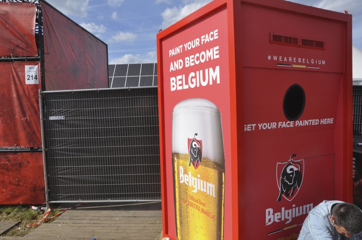 Impressionen und Atmosphäre vom belgischen XXL-Metaltreffen. – Werde Belgien.
