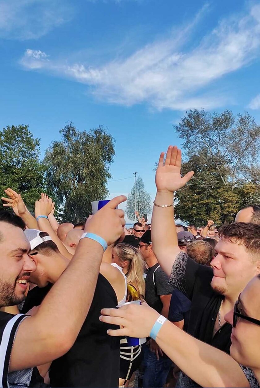 Techno-Legenden, Elektro-Sternchen, Sommer, Sonne direkt am Bodenseeufer. – Sommer, Sonne, GuteZeit.