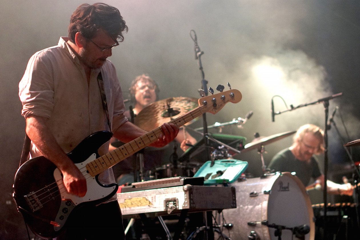 Element Of Crime, Notwist und Annenmaykantereit als Ersatz für die erkrankte Judith Holofernes: So war das Heimspiel Knyphausen 2017. – Micha Acher. 
