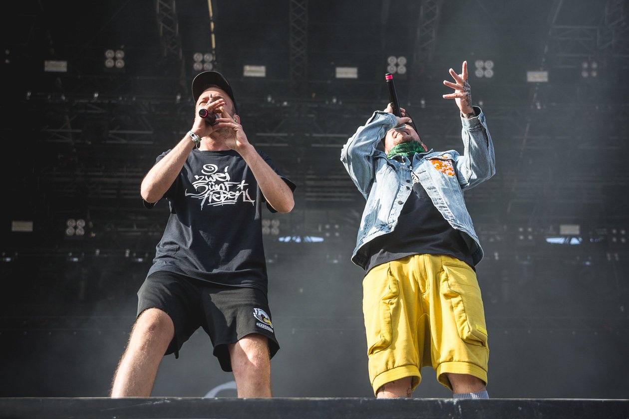 Foo Fighters, The Cure, Die Toten Hosen u.v.a.: Schaulaufen der Alternative-Stars. – 257ers.