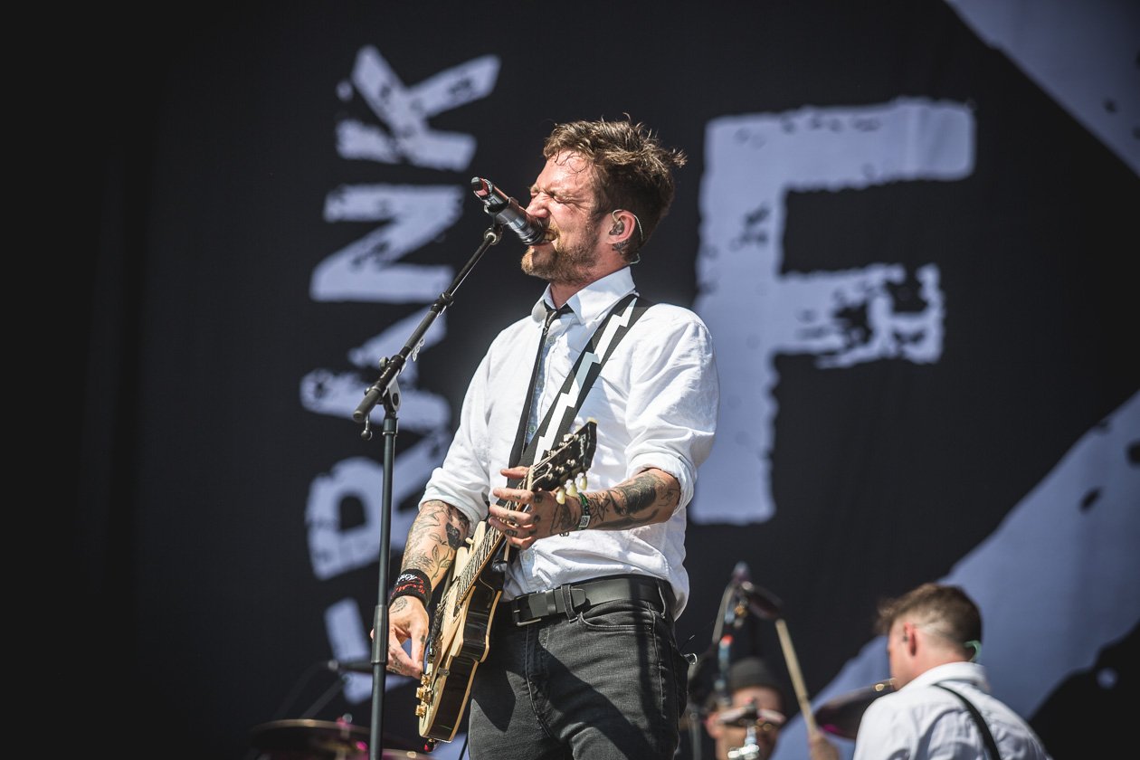 Foo Fighters, The Cure, Die Toten Hosen u.v.a.: Schaulaufen der Alternative-Stars. – Frank Turner & The Sleeping Souls