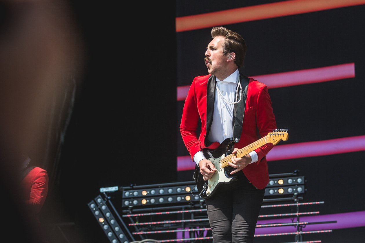 Foo Fighters, The Cure, Die Toten Hosen u.v.a.: Schaulaufen der Alternative-Stars. – Royal Republic.