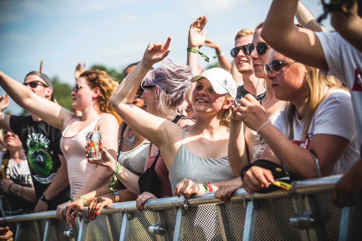Foo Fighters, The Cure, Die Toten Hosen u.v.a.: Schaulaufen der Alternative-Stars. – Spaß beim Hurricane.