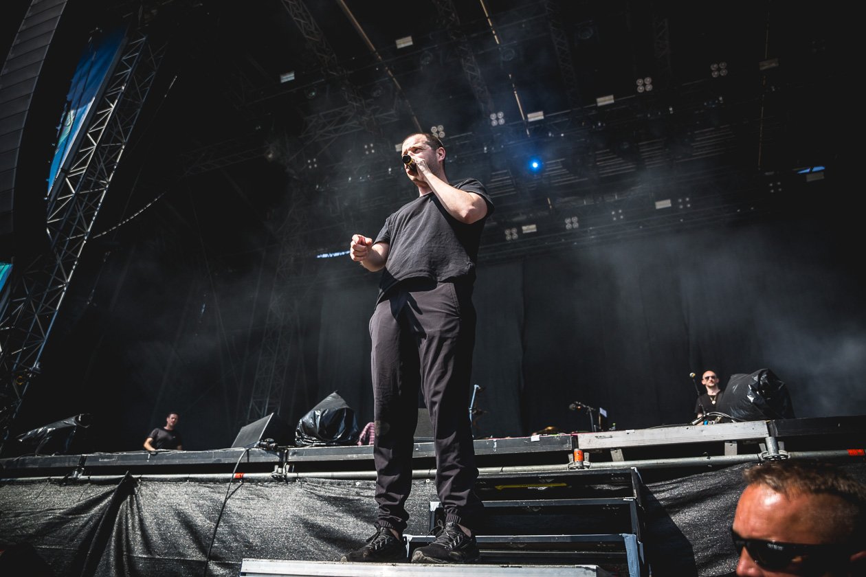 Foo Fighters, The Cure, Die Toten Hosen u.v.a.: Schaulaufen der Alternative-Stars. – The Streets.