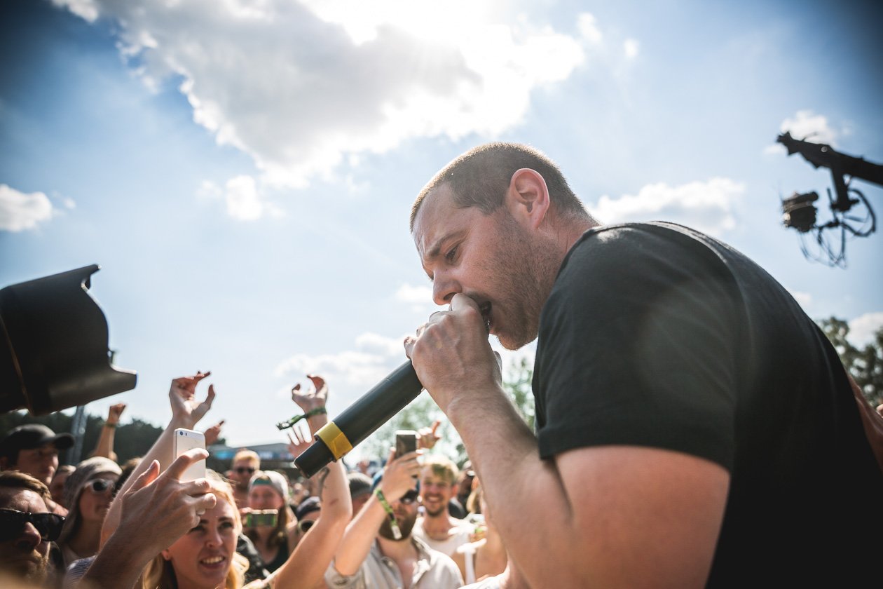 Foo Fighters, The Cure, Die Toten Hosen u.v.a.: Schaulaufen der Alternative-Stars. – The Streets.