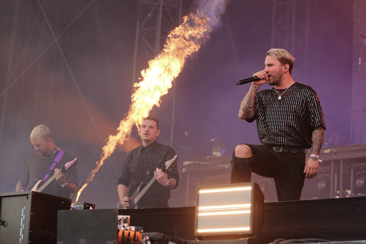 Sonne satt in Scheeßel: Rise Against, Electric Callboy, Biffy Clyro, Olli Schulz, The Prodigy, Hot Water Music u.a. – Electric Callboy.
