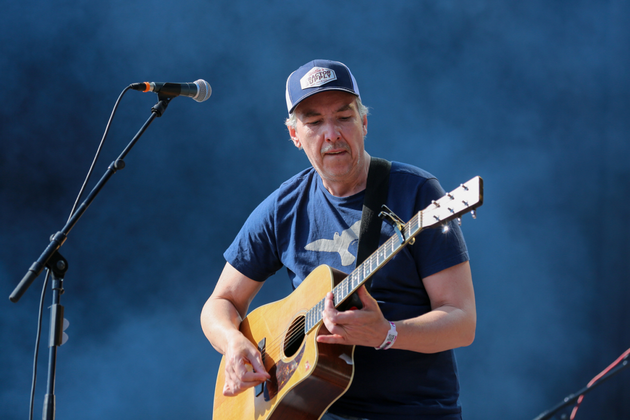Sonne satt in Scheeßel: Rise Against, Electric Callboy, Biffy Clyro, Olli Schulz, The Prodigy, Hot Water Music u.a. – Olli Schulz.