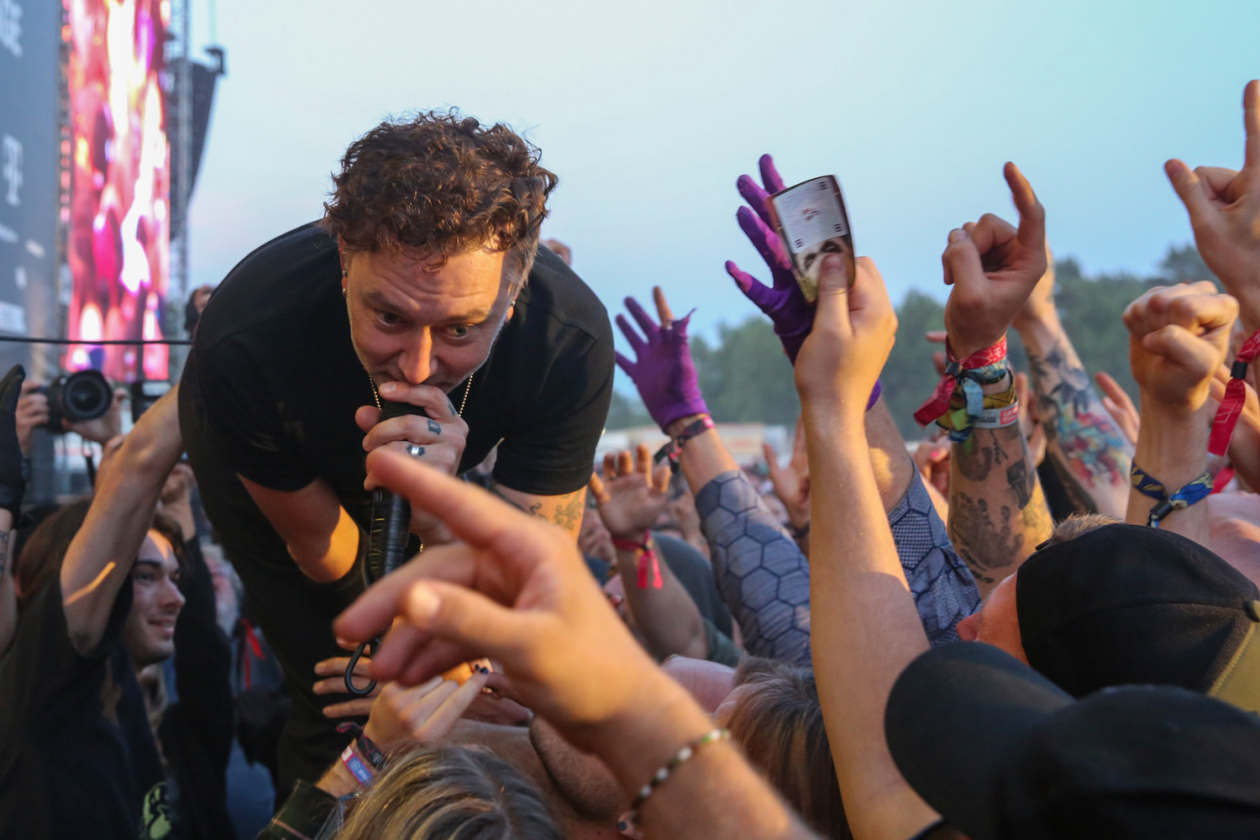 Sonne satt in Scheeßel: Rise Against, Electric Callboy, Biffy Clyro, Olli Schulz, The Prodigy, Hot Water Music u.a. – Rise Against.
