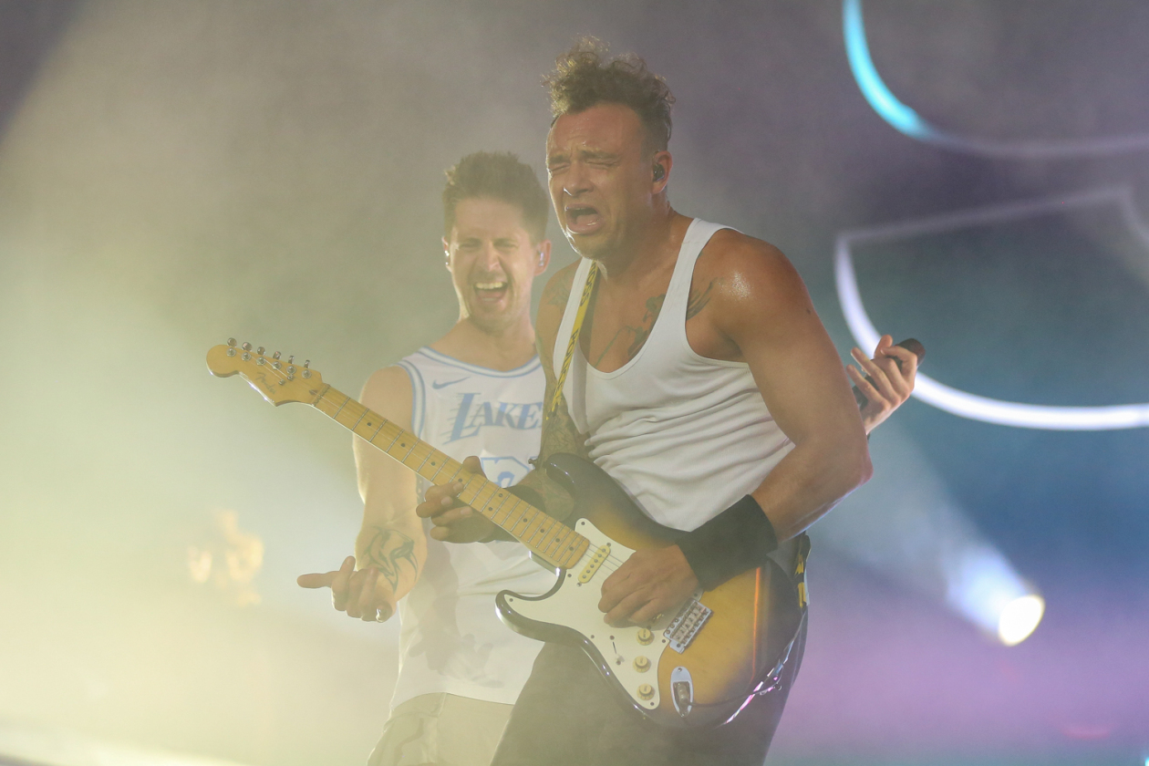 Sonne satt in Scheeßel: Rise Against, Electric Callboy, Biffy Clyro, Olli Schulz, The Prodigy, Hot Water Music u.a. – SDP.
