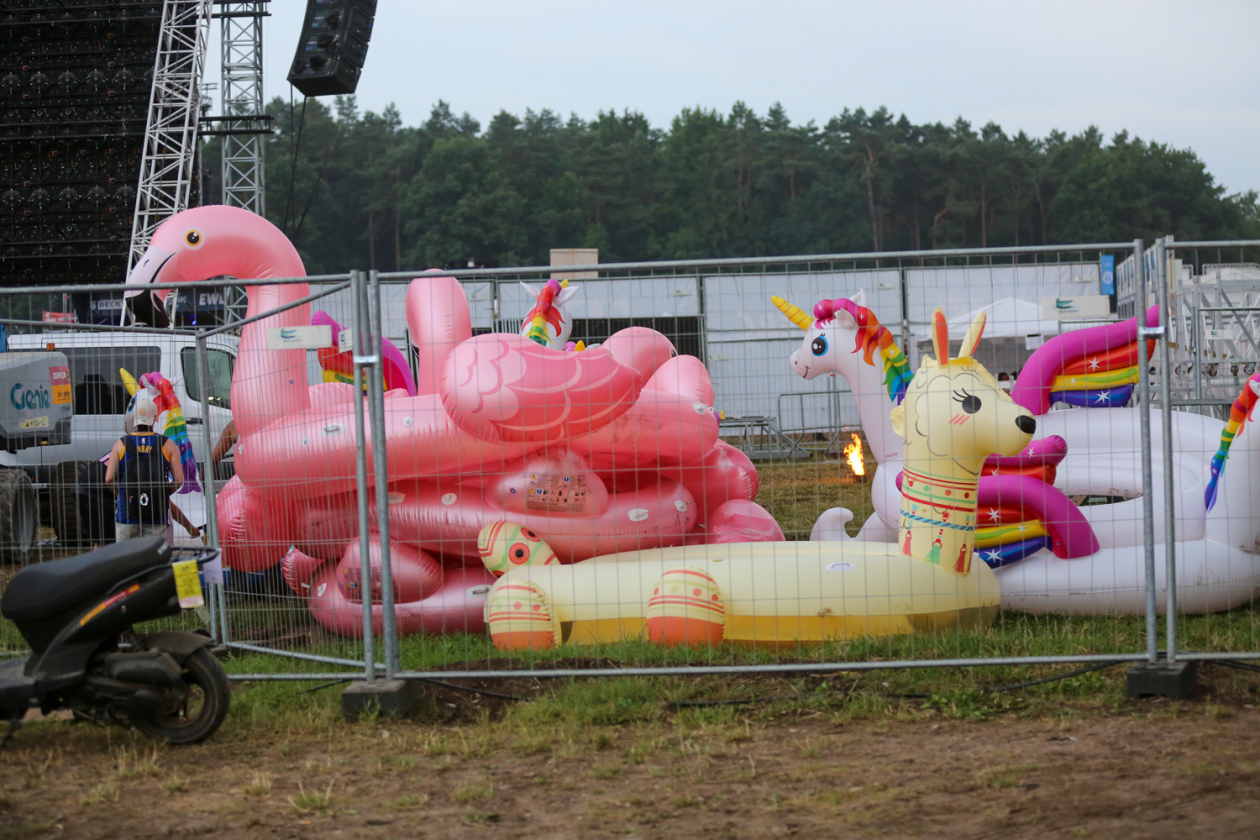 Sonne satt in Scheeßel: Rise Against, Electric Callboy, Biffy Clyro, Olli Schulz, The Prodigy, Hot Water Music u.a. – SDP-Zoo.
