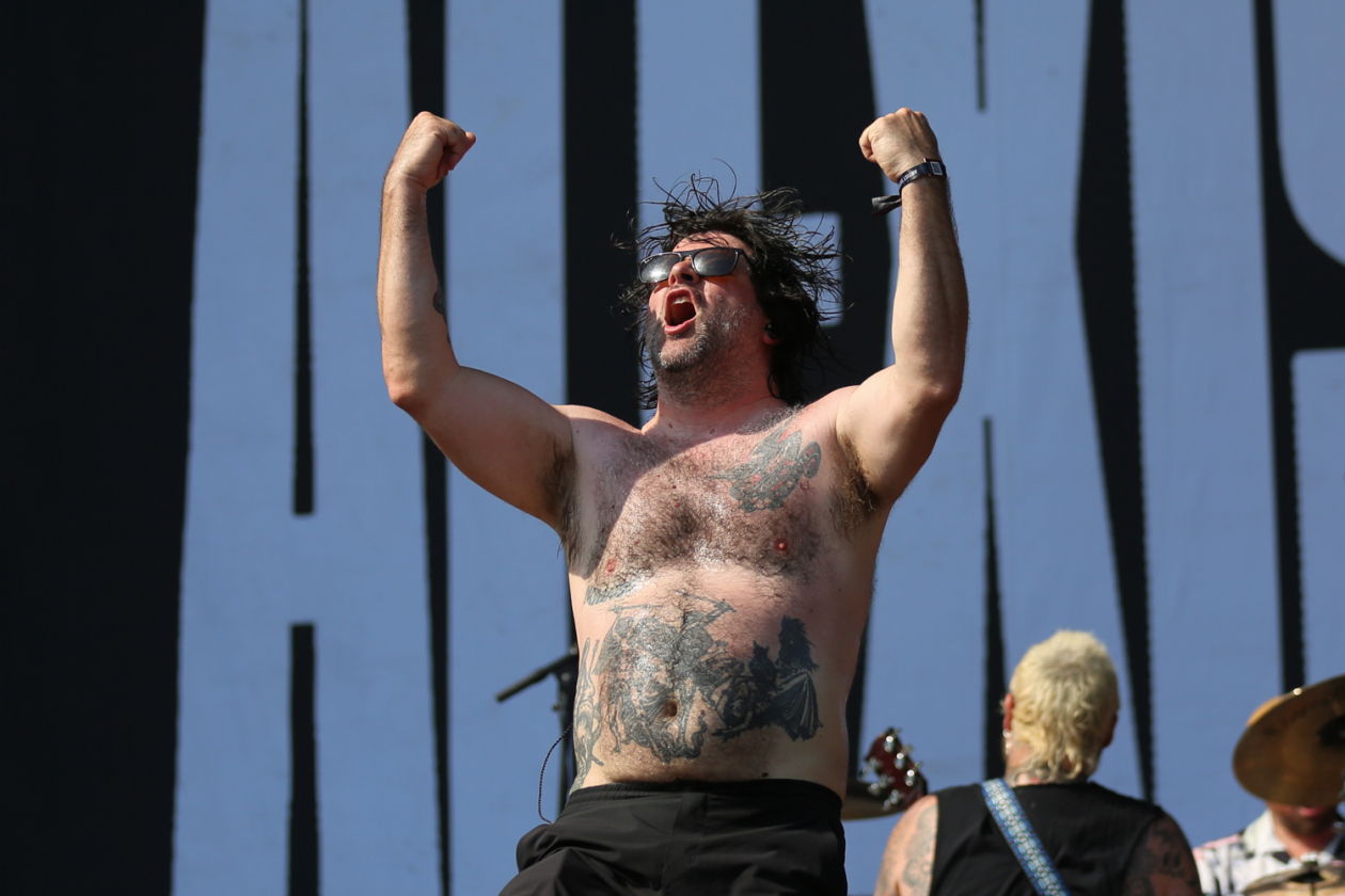 Sommer über dem Eichenring: Twenty One Pilots, Kraftklub, Billy Talent The Offspring, Donots, Yungblud, Nothing But Thieves u.v.a. feiern mit fast 80.000 Fans. – Alexisonfire.