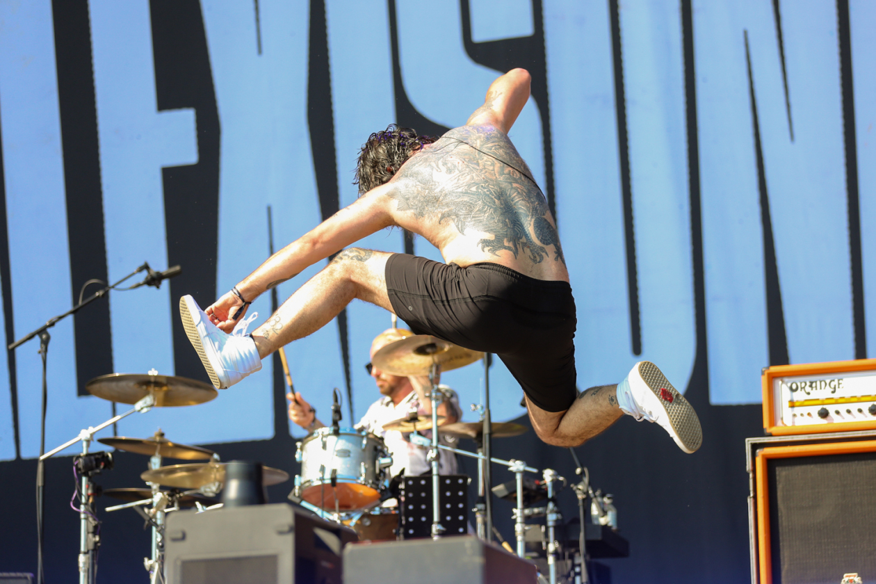 Sommer über dem Eichenring: Twenty One Pilots, Kraftklub, Billy Talent The Offspring, Donots, Yungblud, Nothing But Thieves u.v.a. feiern mit fast 80.000 Fans. – Alxisonfire.