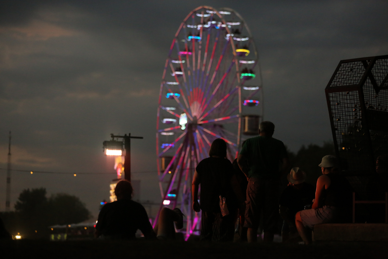 Sommer über dem Eichenring: Twenty One Pilots, Kraftklub, Billy Talent The Offspring, Donots, Yungblud, Nothing But Thieves u.v.a. feiern mit fast 80.000 Fans. – Feierabendstimmung.