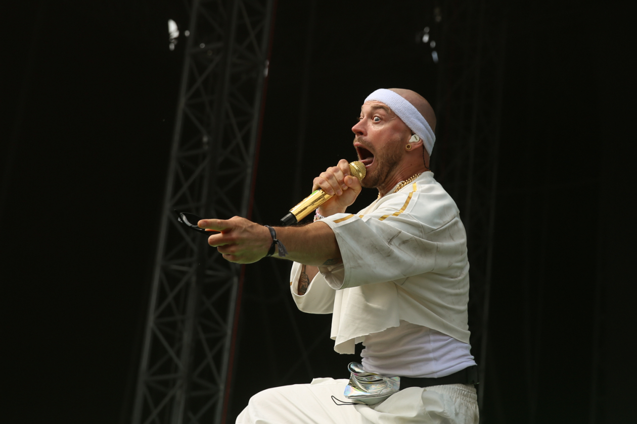 Sommer über dem Eichenring: Twenty One Pilots, Kraftklub, Billy Talent The Offspring, Donots, Yungblud, Nothing But Thieves u.v.a. feiern mit fast 80.000 Fans. – The Butcher Sisters.
