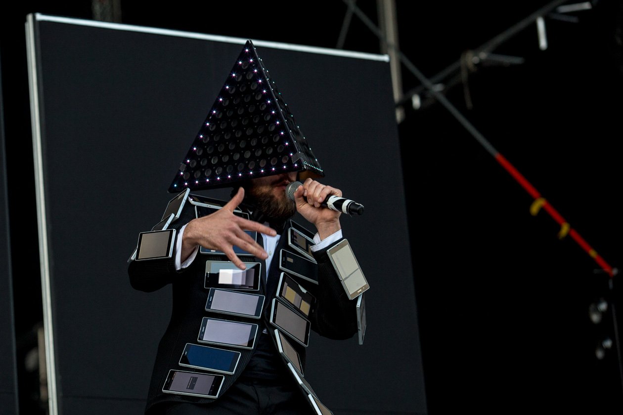 Alle Fotos zum Open-Air in Scheeßel. – Deichkind.