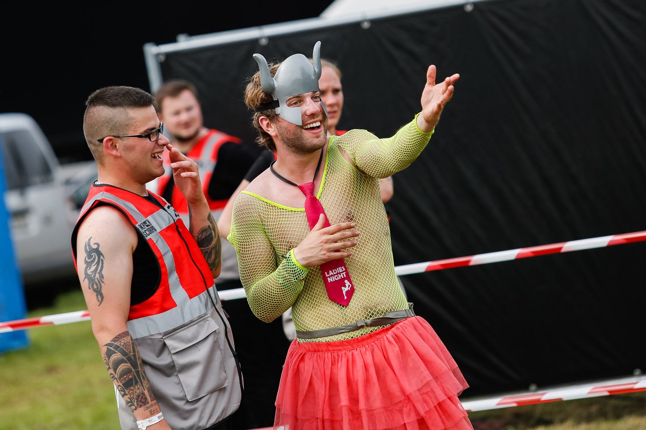Alle Fotos zum Open-Air in Scheeßel. – Im Gespräch.