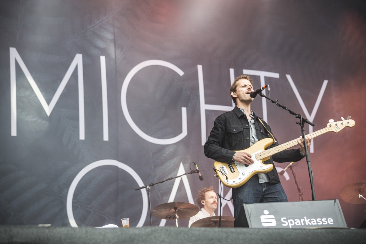 Arcade Fire, Kraftklub, Marteria, Broilers, Billy Talent, Biffy Clyro u.v.a bei einem der größten deutschen Festivals. – Mighty Oaks.