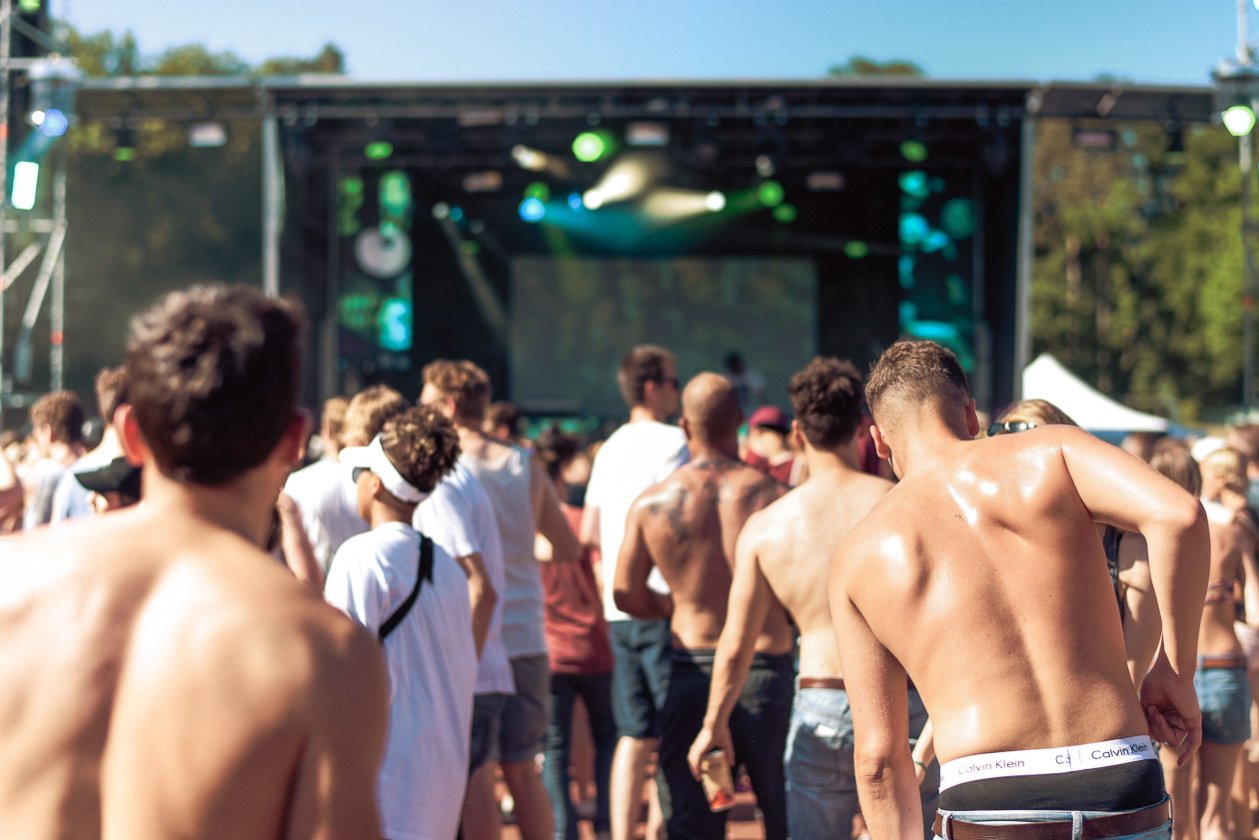 Claptone, Stephan Bodzin, Markus Kavka u.a. bei bestem Open Air-Wetter am schwäbischen Meer. – Beste Stimmung ...