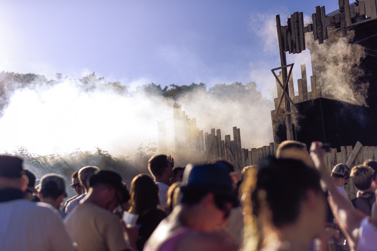 Claptone, Stephan Bodzin, Markus Kavka u.a. bei bestem Open Air-Wetter am schwäbischen Meer. – Im Bodenseestadion.