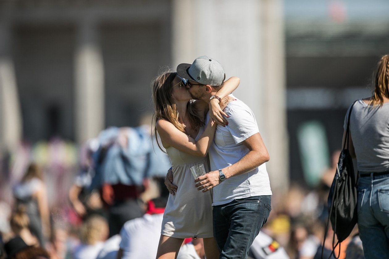 Casper, SXTN, Kraftwerk, Liam Gallagher, K.I.Z., David Guetta, The Weeknd etc. live im Berliner Olympiapark. – Loveapalooza.