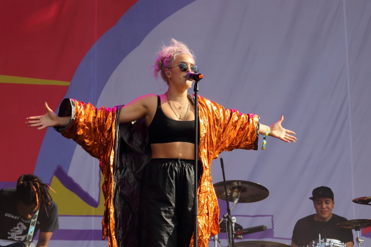Fotos von Cro, Marteria, The XX Beatsteaks, AnnenMayKantereit, Wanda, LGoony u.a. – Anne-Marie.