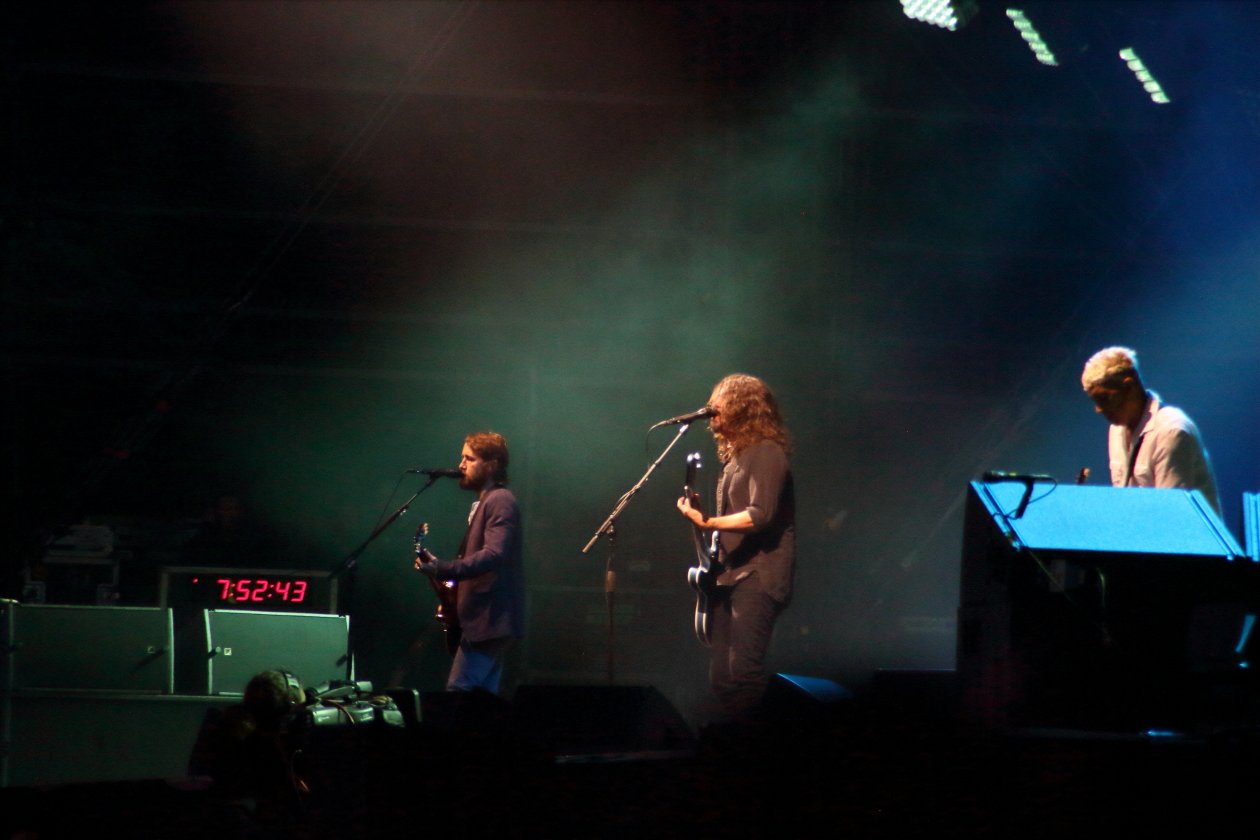 Fotos von Cro, Marteria, The XX Beatsteaks, AnnenMayKantereit, Wanda, LGoony u.a. – Foo Fighters aus der Ferne.